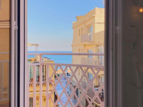 ALOJAMIENTO EN LA CARIHUELA-COSTA DEL SOL, Torremolinos